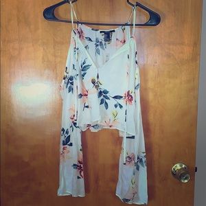 Forever 21 long sleeve floral crop top